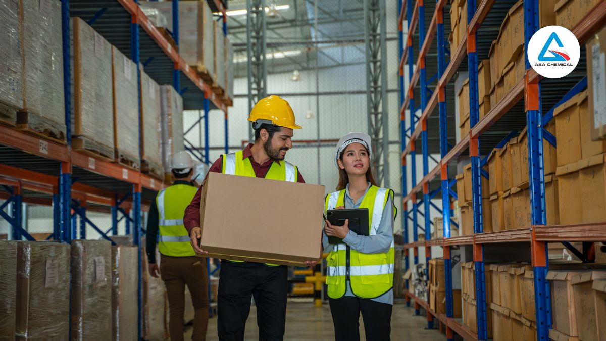 Kho chứa hóa chất cần đảm bảo an toàn, tuân thủ tiêu chuẩn về lưu trữ và bảo quản.