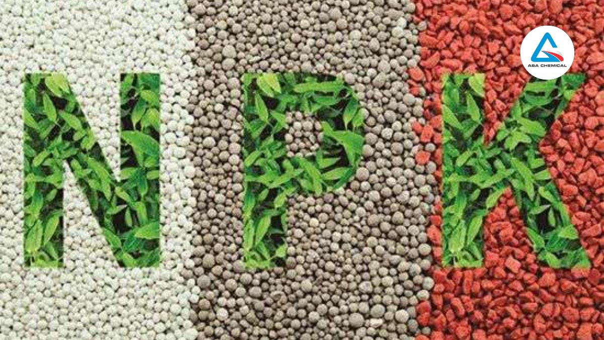 Xen kẽ vi lượng với phân NPK hoặc phân hữu cơ để cung cấp dinh dưỡng cân đối cho cây.